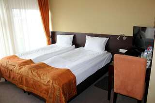 Отель Hotel Santana Белосток Двухместный номер с 1 кроватью или 2 отдельными кроватями-7